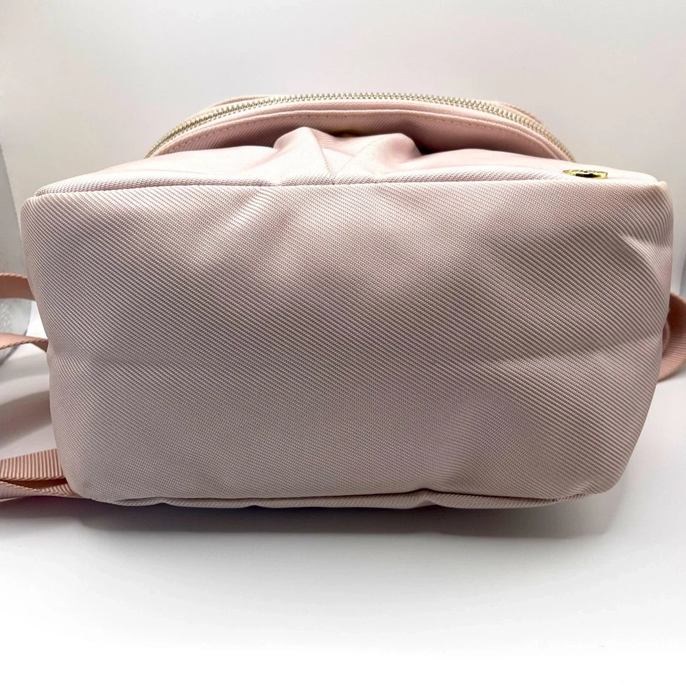 Lululemon All night Festival Bag Vol 5 L in Misty Pink - Picture 5 of 13